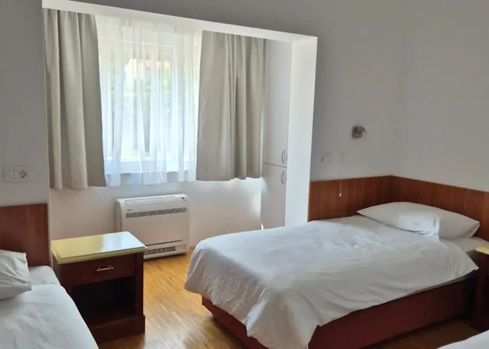 Jelena Hotel
